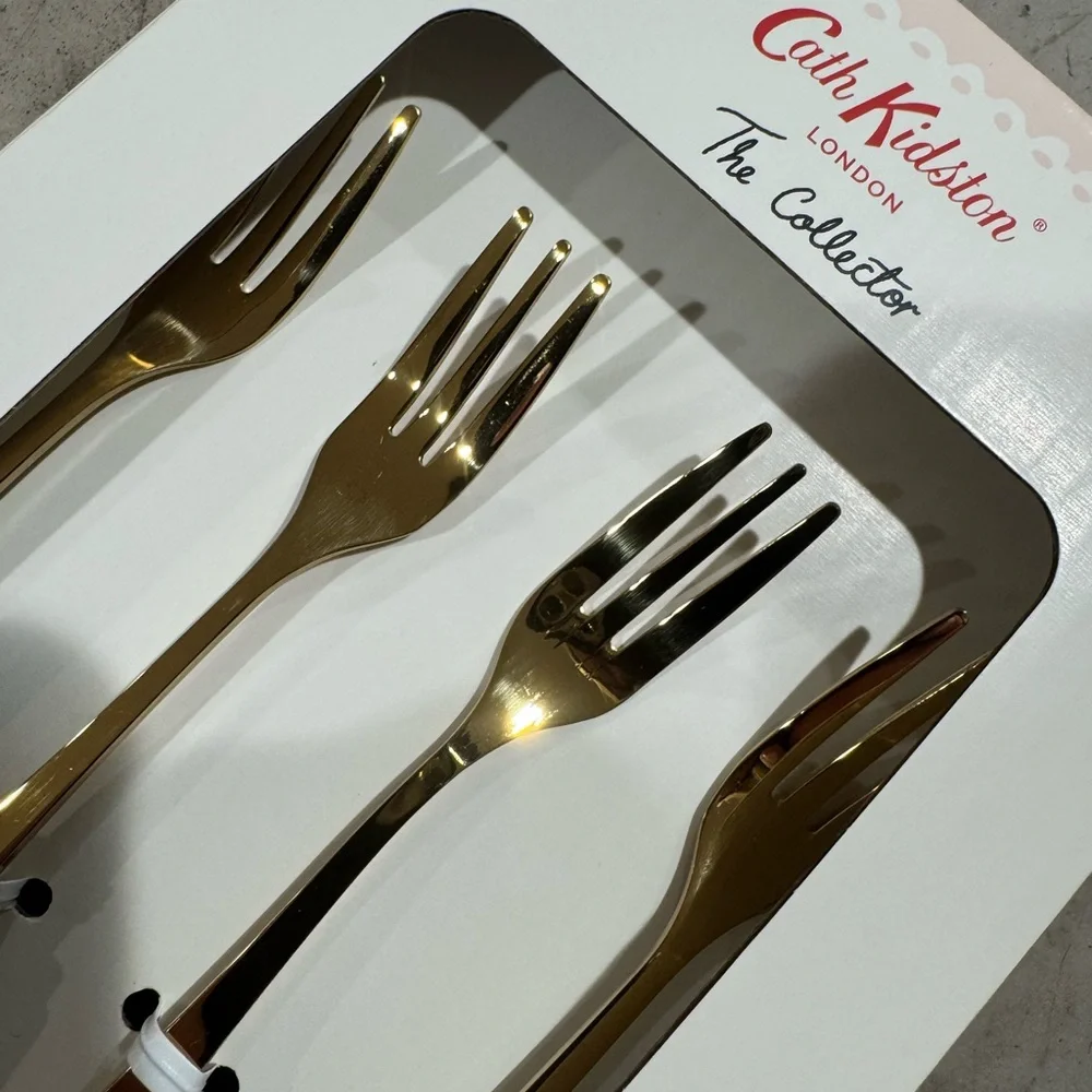 Cath Kidston Gold Cake Forks w/ Floral Handles- set of 4! Fun& functional forks